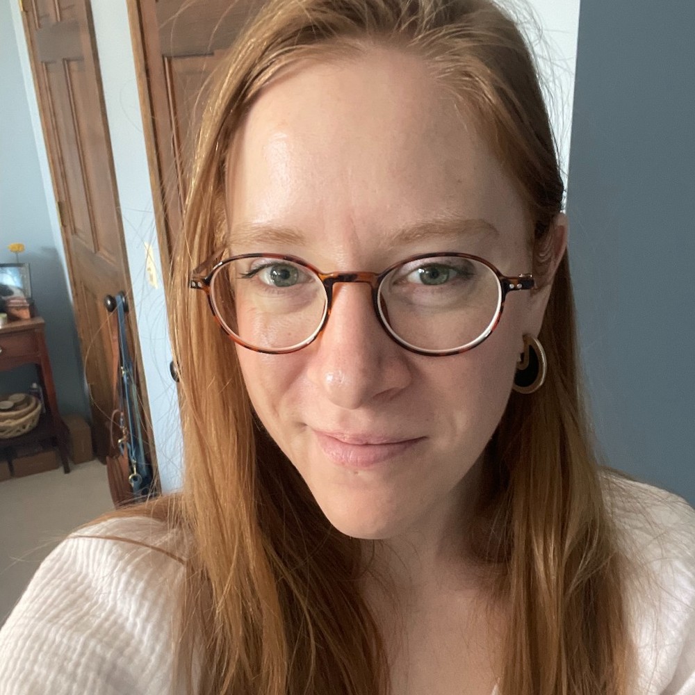 Meet your Posher, Leslie